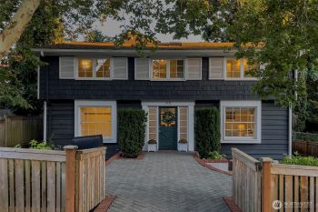 419 NE 88th , Seattle, WA 98115