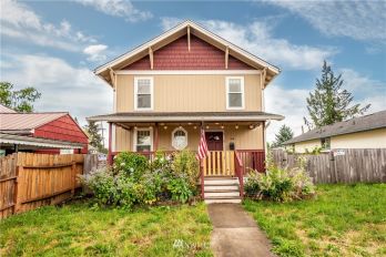 1108 G Street , Centralia, WA 98531